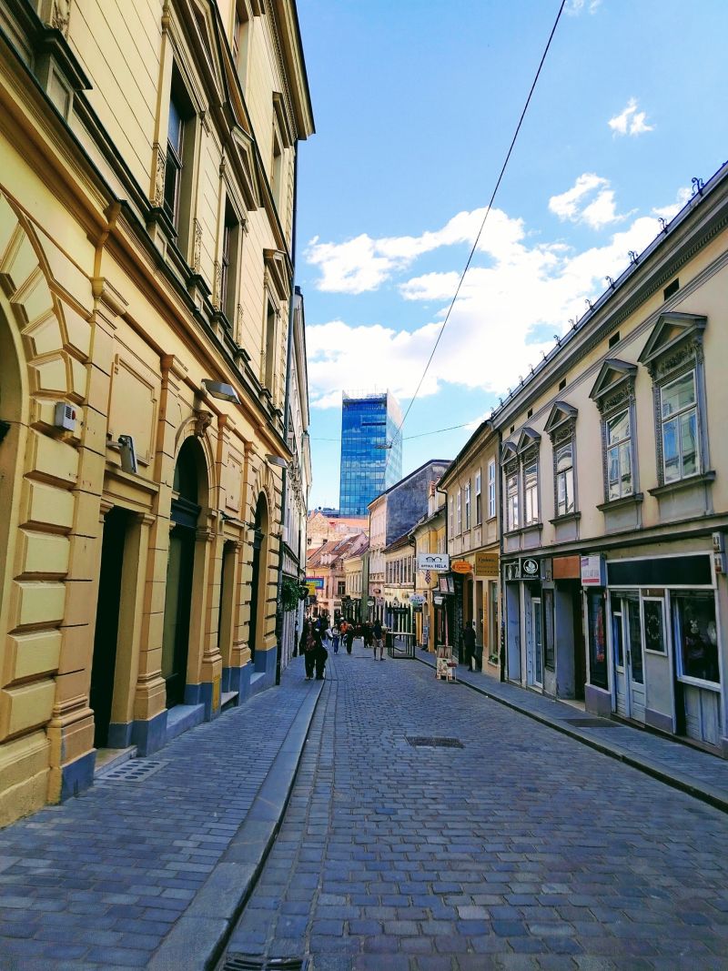 Ulica Pavla Radića, prema jugu